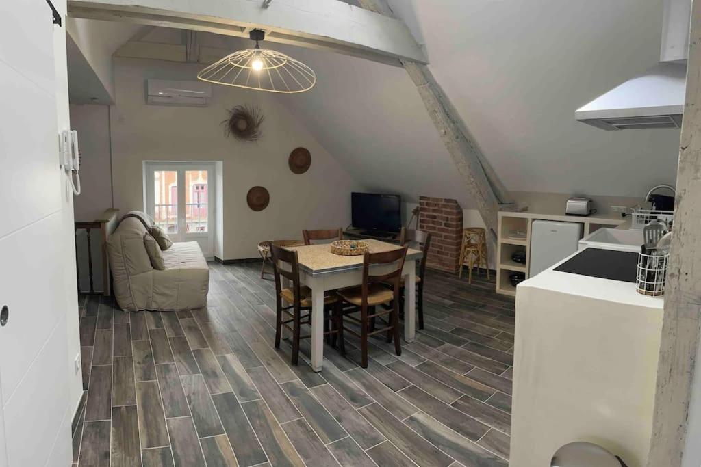 Sejour De Charme Au Boheme Apartman Amboise Kültér fotó